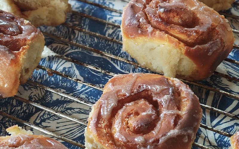 Cinnamon rolls